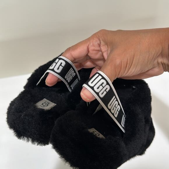 UGG Fluff Yeah Slides Shearling Mules Winter College Fall - Picture 3 of 7